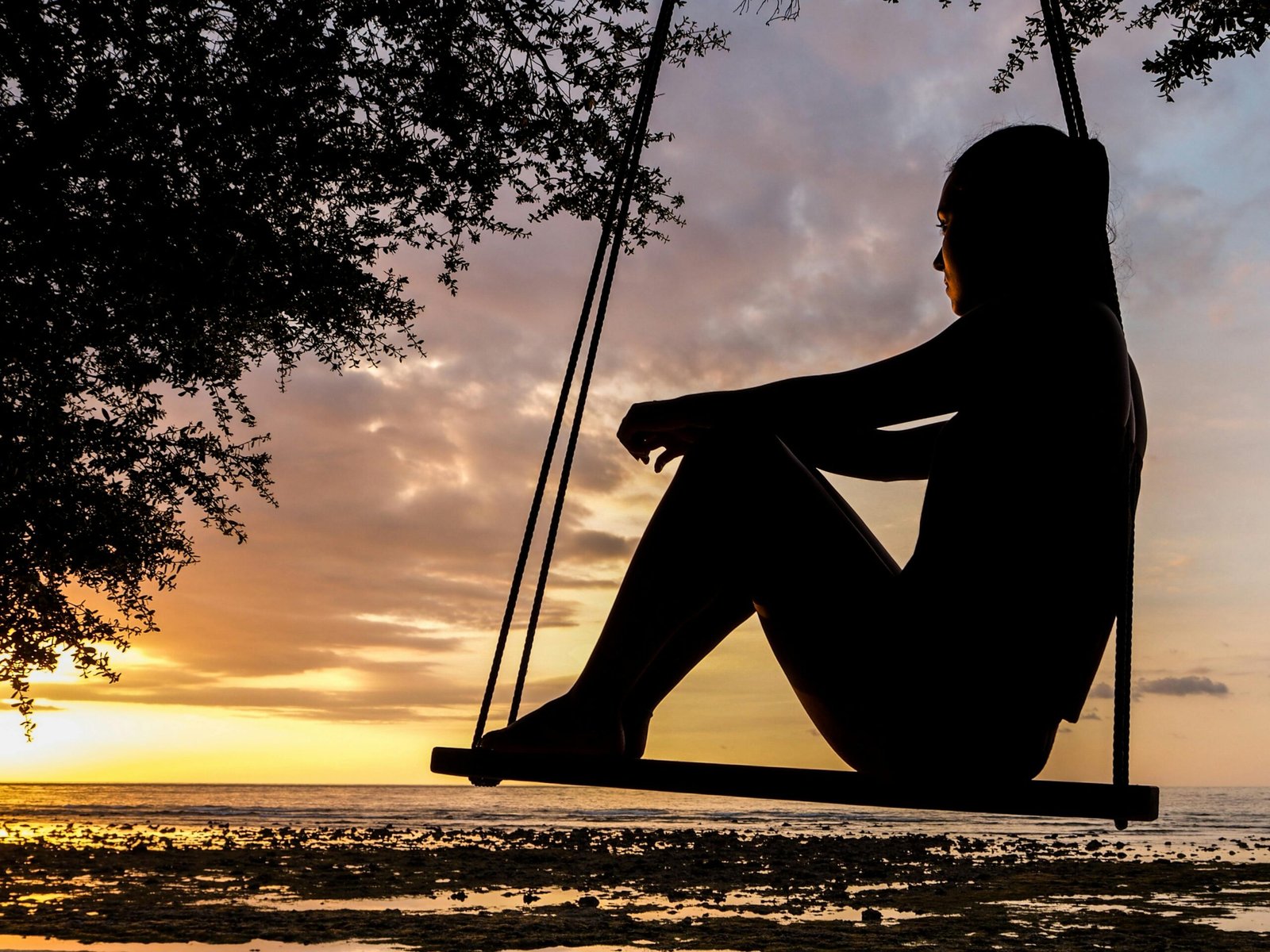 WOH ALAG NAHI
