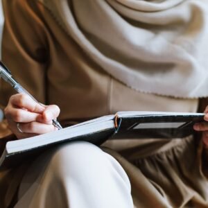 THE JOURNEY OF AN ARCHITECT AND INTERIOR DESIGNER : FROM STRUGGLES TO SUCCESS